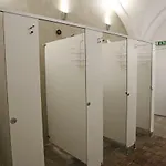 旅馆 里斯本落英旅舍 *